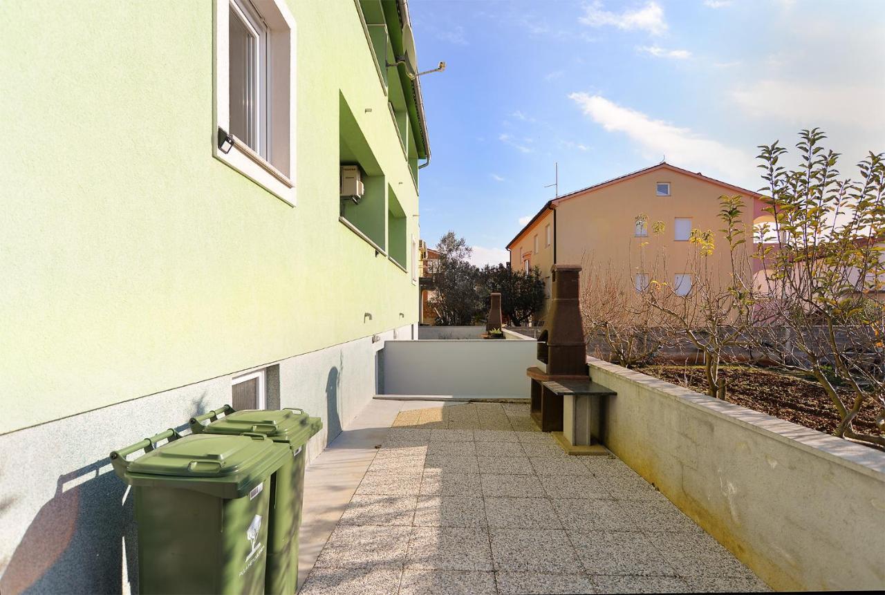 Apartments Ariana 1989 Fažana Kültér fotó